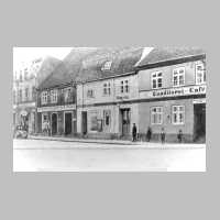 001-0098 Der Suedmarkt mit Buergerhaeusern.jpg